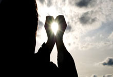 牢记团队精神，击溃对手争取胜利！